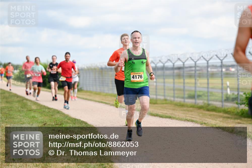 14.09.2025 - Airport Race Dr. Thomas Lammeyer http://msf.ph/oto/8862053 14.09.2025 11:59:54 Laufen 4176 meine-sportfotos.de