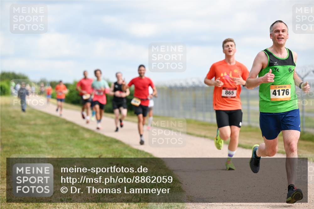 14.09.2025 - Airport Race Dr. Thomas Lammeyer http://msf.ph/oto/8862059 14.09.2025 11:59:54 Laufen 865, 4176 meine-sportfotos.de