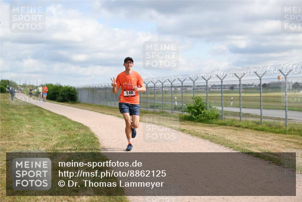 14.09.2025 - Airport Race Dr. Thomas Lammeyer http://msf.ph/oto/8862125 14.09.2025 12:00:06 Laufen 140 meine-sportfotos.de