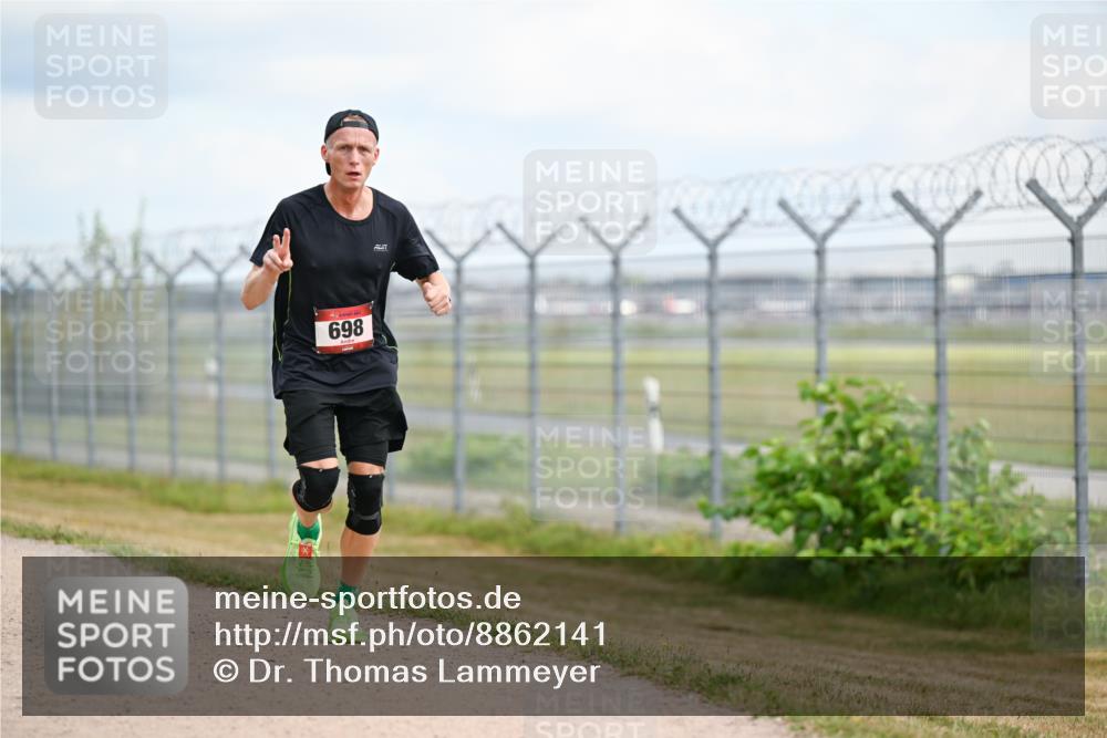 14.09.2025 - Airport Race Dr. Thomas Lammeyer http://msf.ph/oto/8862141 14.09.2025 12:00:25 Laufen 698 meine-sportfotos.de