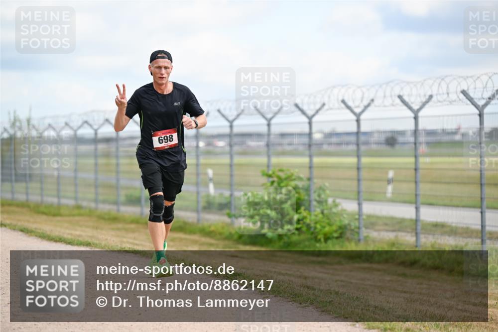 14.09.2025 - Airport Race Dr. Thomas Lammeyer http://msf.ph/oto/8862147 14.09.2025 12:00:26 Laufen 698 meine-sportfotos.de
