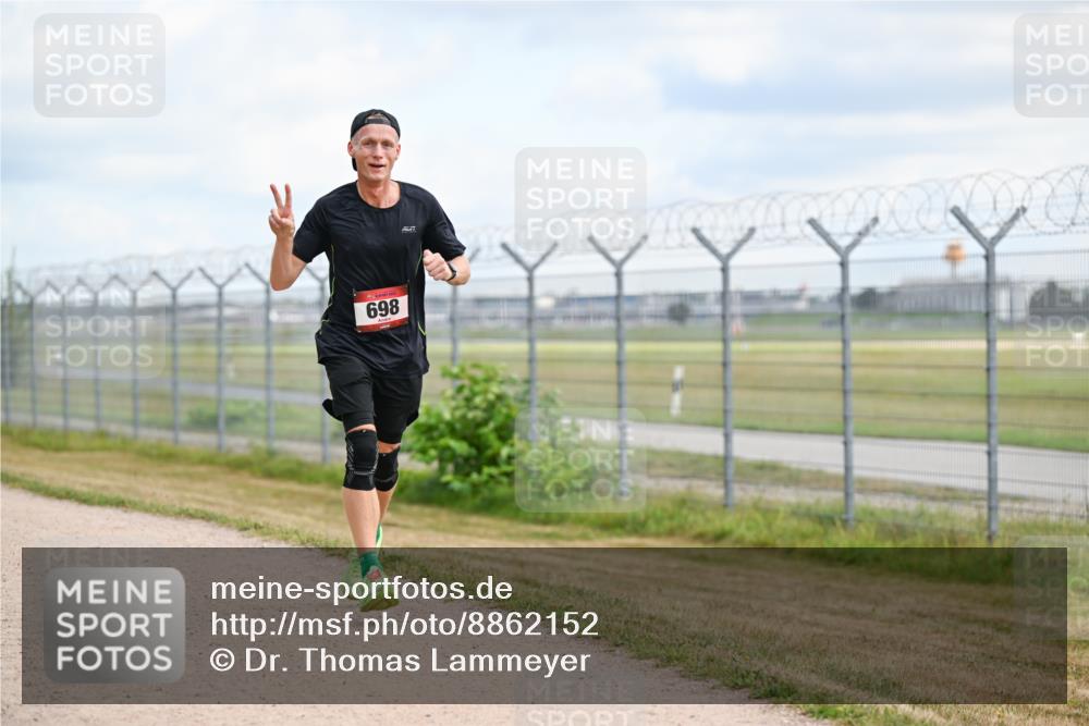 14.09.2025 - Airport Race Dr. Thomas Lammeyer http://msf.ph/oto/8862152 14.09.2025 12:00:26 Laufen 698 meine-sportfotos.de