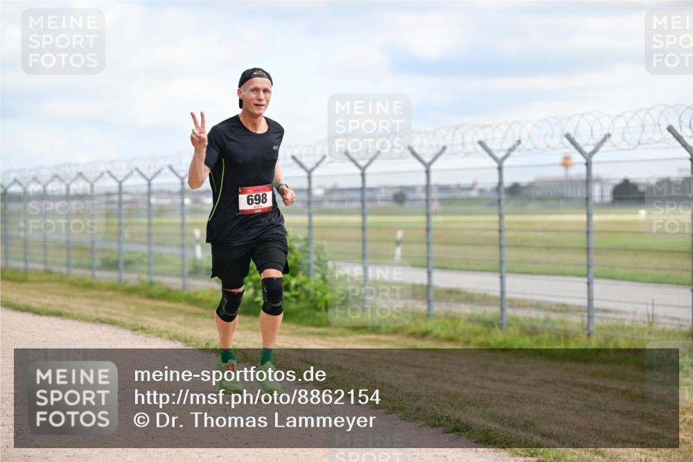 14.09.2025 - Airport Race Dr. Thomas Lammeyer http://msf.ph/oto/8862154 14.09.2025 12:00:27 Laufen 698 meine-sportfotos.de