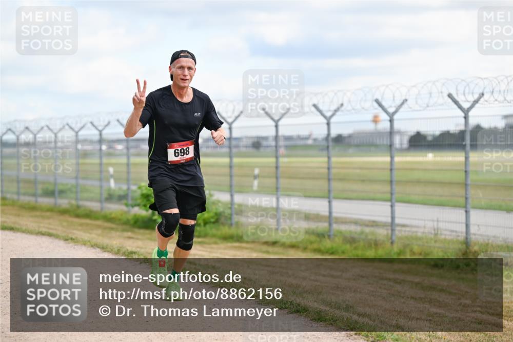 14.09.2025 - Airport Race Dr. Thomas Lammeyer http://msf.ph/oto/8862156 14.09.2025 12:00:27 Laufen 698 meine-sportfotos.de
