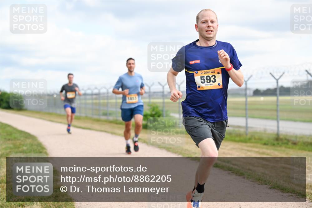 14.09.2025 - Airport Race Dr. Thomas Lammeyer http://msf.ph/oto/8862205 14.09.2025 12:00:46 Laufen 1053, 593 meine-sportfotos.de