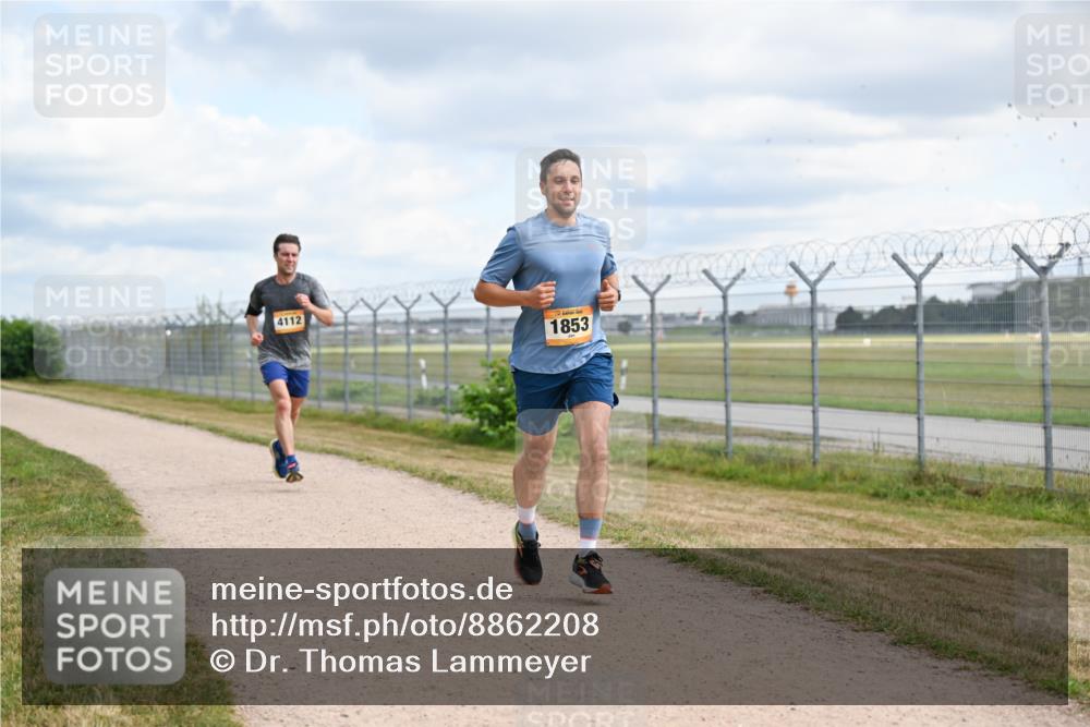 14.09.2025 - Airport Race Dr. Thomas Lammeyer http://msf.ph/oto/8862208 14.09.2025 12:00:46 Laufen 4112, 1853 meine-sportfotos.de