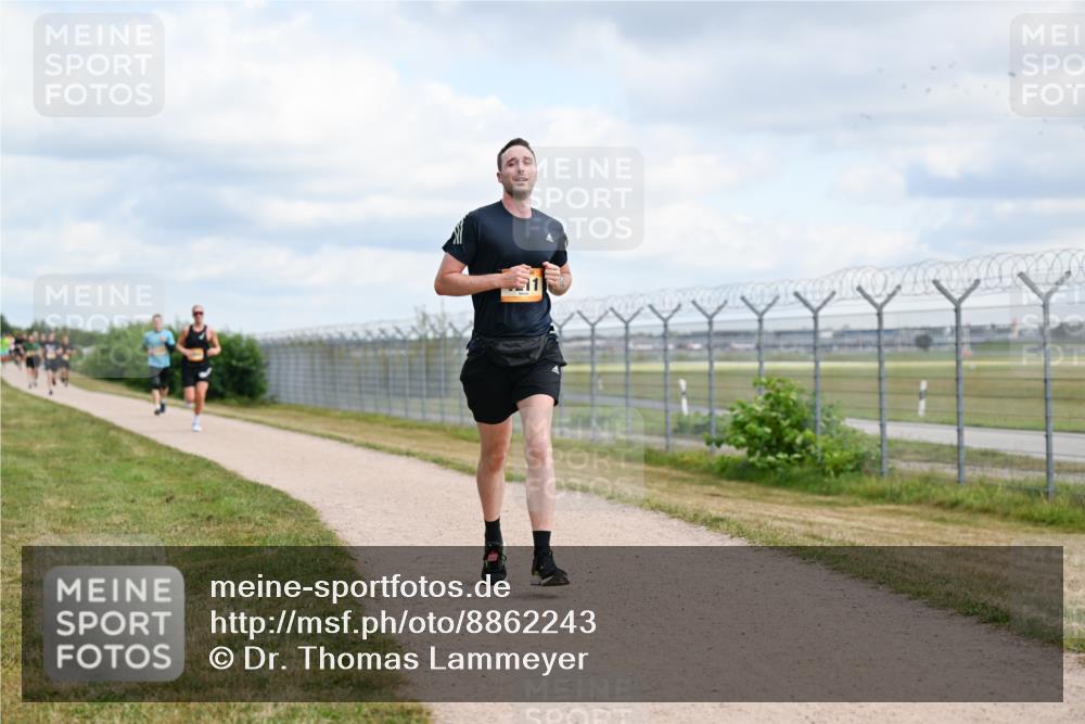 14.09.2025 - Airport Race Dr. Thomas Lammeyer http://msf.ph/oto/8862243 14.09.2025 12:00:53 Laufen  meine-sportfotos.de