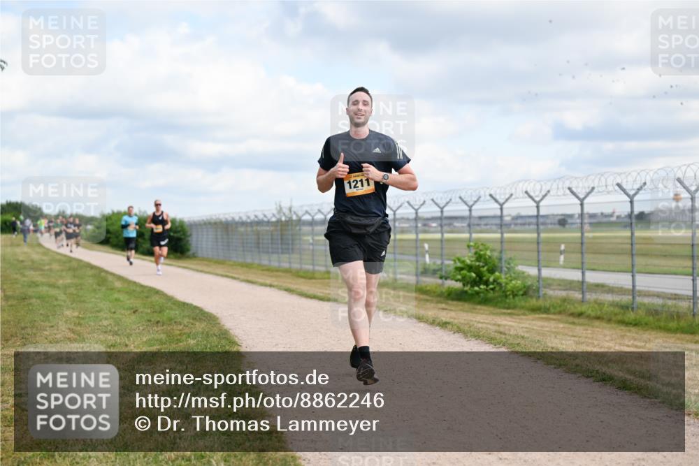 14.09.2025 - Airport Race Dr. Thomas Lammeyer http://msf.ph/oto/8862246 14.09.2025 12:00:54 Laufen 1211 meine-sportfotos.de