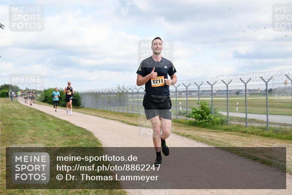 14.09.2025 - Airport Race Dr. Thomas Lammeyer http://msf.ph/oto/8862247 14.09.2025 12:00:54 Laufen 1211 meine-sportfotos.de