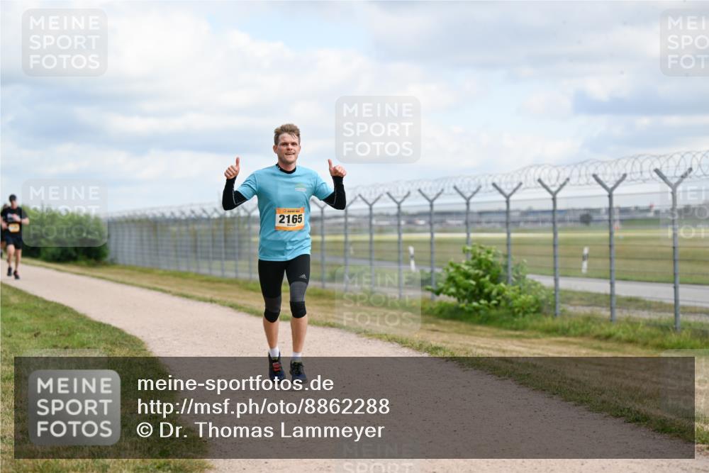 14.09.2025 - Airport Race Dr. Thomas Lammeyer http://msf.ph/oto/8862288 14.09.2025 12:01:02 Laufen 2165 meine-sportfotos.de