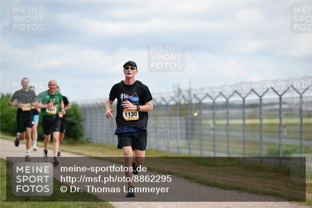 14.09.2025 - Airport Race Dr. Thomas Lammeyer http://msf.ph/oto/8862295 14.09.2025 12:01:08 Laufen 1486, 1130 meine-sportfotos.de