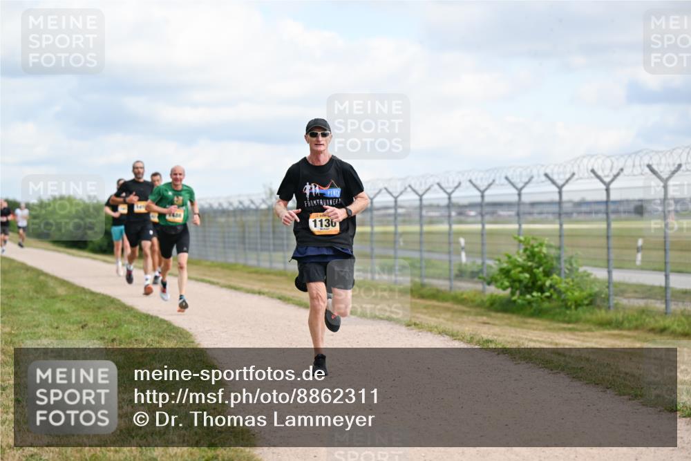 14.09.2025 - Airport Race Dr. Thomas Lammeyer http://msf.ph/oto/8862311 14.09.2025 12:01:10 Laufen 486, 1136 meine-sportfotos.de