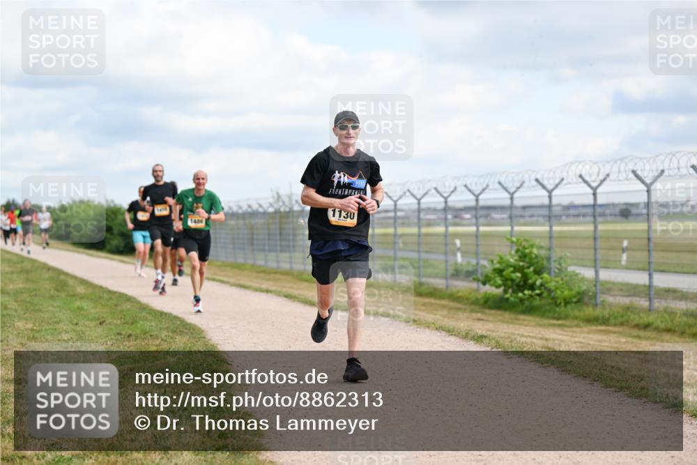 14.09.2025 - Airport Race Dr. Thomas Lammeyer http://msf.ph/oto/8862313 14.09.2025 12:01:11 Laufen 1486, 1130 meine-sportfotos.de