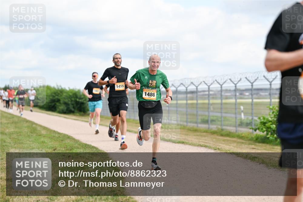 14.09.2025 - Airport Race Dr. Thomas Lammeyer http://msf.ph/oto/8862323 14.09.2025 12:01:12 Laufen 1642, 1455, 1486 meine-sportfotos.de