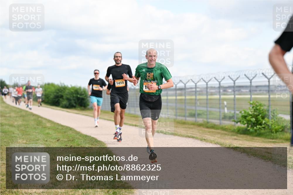 14.09.2025 - Airport Race Dr. Thomas Lammeyer http://msf.ph/oto/8862325 14.09.2025 12:01:13 Laufen 1455, 1 meine-sportfotos.de