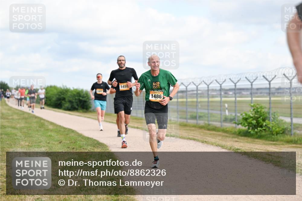 14.09.2025 - Airport Race Dr. Thomas Lammeyer http://msf.ph/oto/8862326 14.09.2025 12:01:13 Laufen 1602, 1455, 1486 meine-sportfotos.de