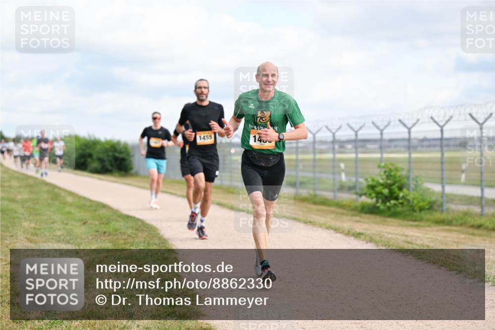 14.09.2025 - Airport Race Dr. Thomas Lammeyer http://msf.ph/oto/8862330 14.09.2025 12:01:13 Laufen 1455, 145 meine-sportfotos.de