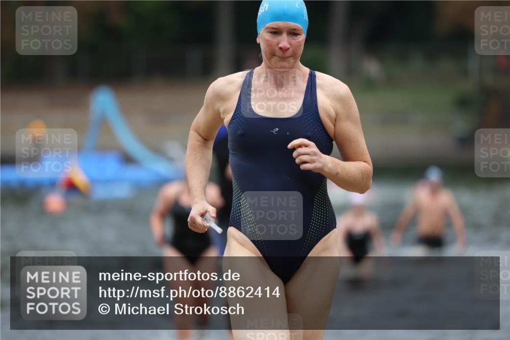 14.09.2025 - Stadtparktriathlon Michael Strokosch http://msf.ph/oto/8862414 14.09.2025 09:50:39 Schwimmen 535, 539, 566, 589, 592 meine-sportfotos.de