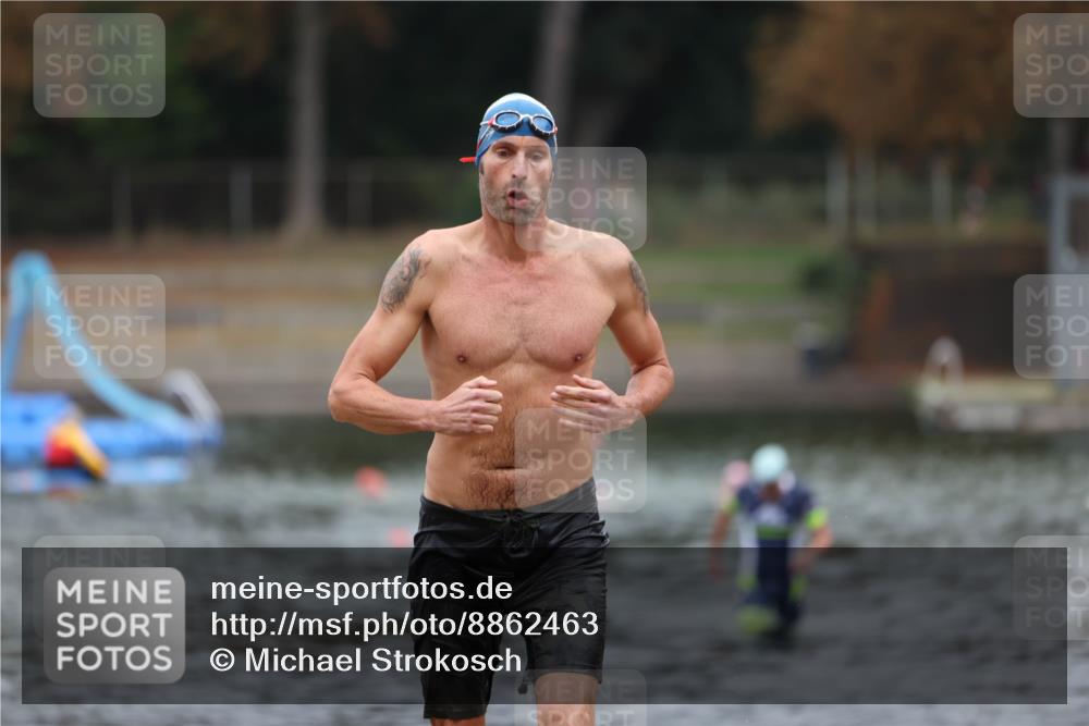 14.09.2025 - Stadtparktriathlon Michael Strokosch http://msf.ph/oto/8862463 14.09.2025 09:50:53 Schwimmen 539, 611 meine-sportfotos.de