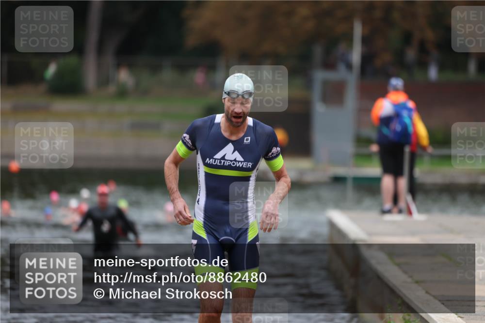 14.09.2025 - Stadtparktriathlon Michael Strokosch http://msf.ph/oto/8862480 14.09.2025 09:51:06 Schwimmen 590 meine-sportfotos.de