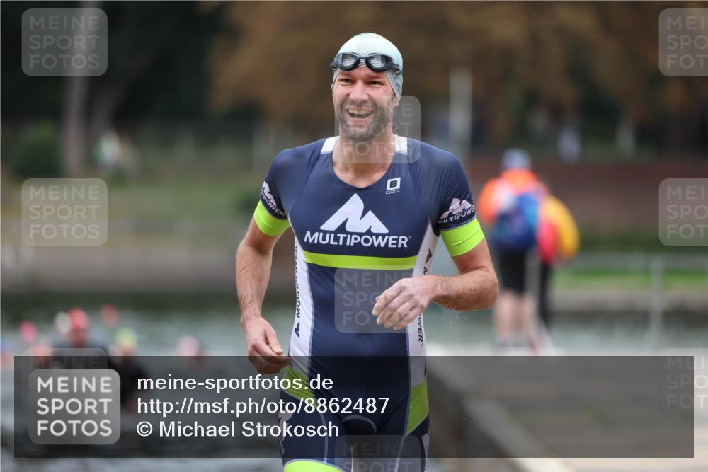 14.09.2025 - Stadtparktriathlon Michael Strokosch http://msf.ph/oto/8862487 14.09.2025 09:51:09 Schwimmen 590 meine-sportfotos.de