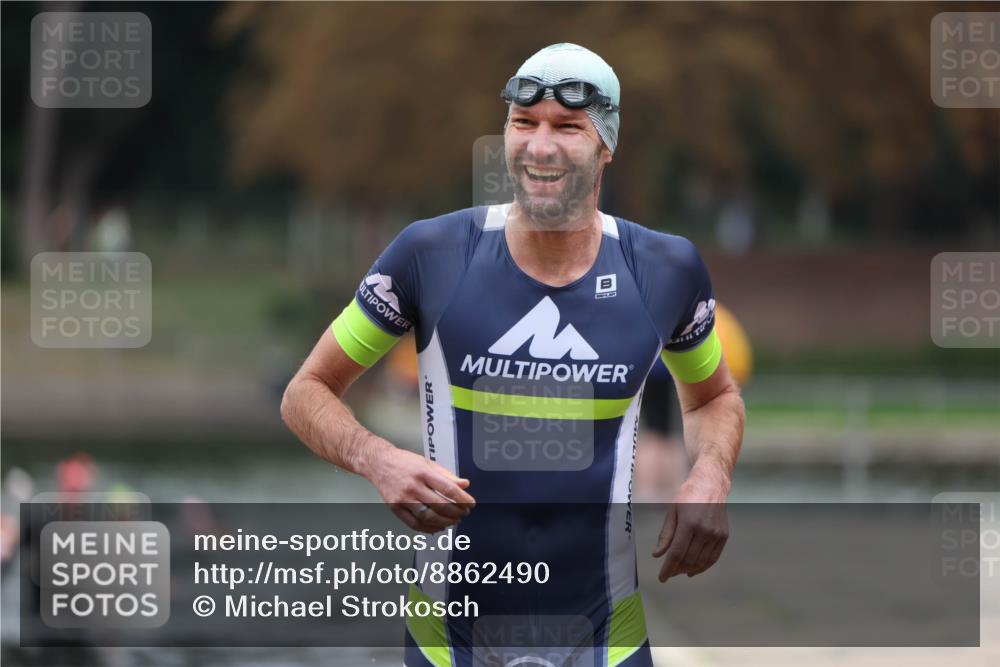14.09.2025 - Stadtparktriathlon Michael Strokosch http://msf.ph/oto/8862490 14.09.2025 09:51:09 Schwimmen 590 meine-sportfotos.de