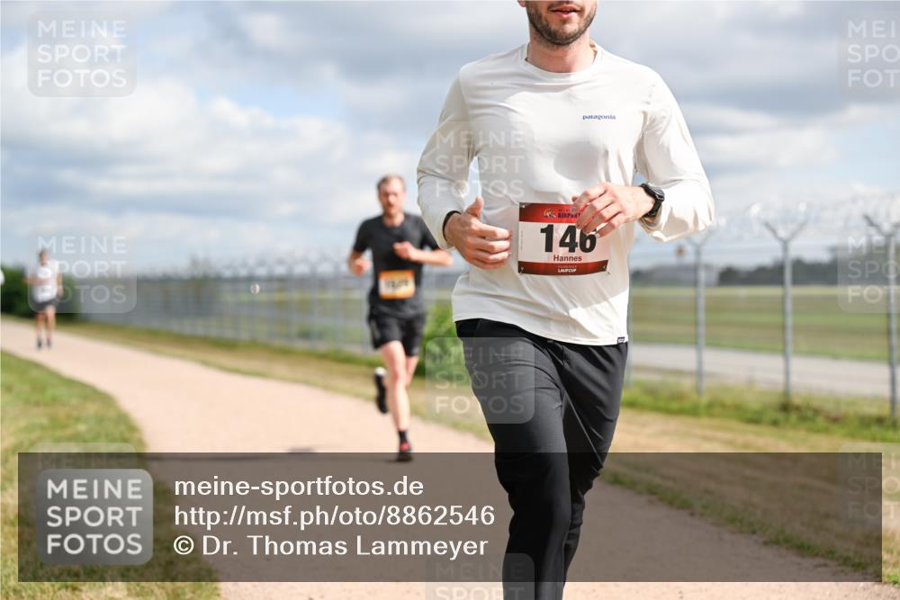 14.09.2025 - Airport Race Dr. Thomas Lammeyer http://msf.ph/oto/8862546 14.09.2025 12:01:32 Laufen 146 meine-sportfotos.de