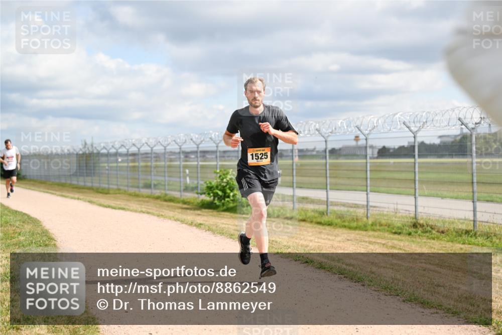 14.09.2025 - Airport Race Dr. Thomas Lammeyer http://msf.ph/oto/8862549 14.09.2025 12:01:32 Laufen 1525 meine-sportfotos.de