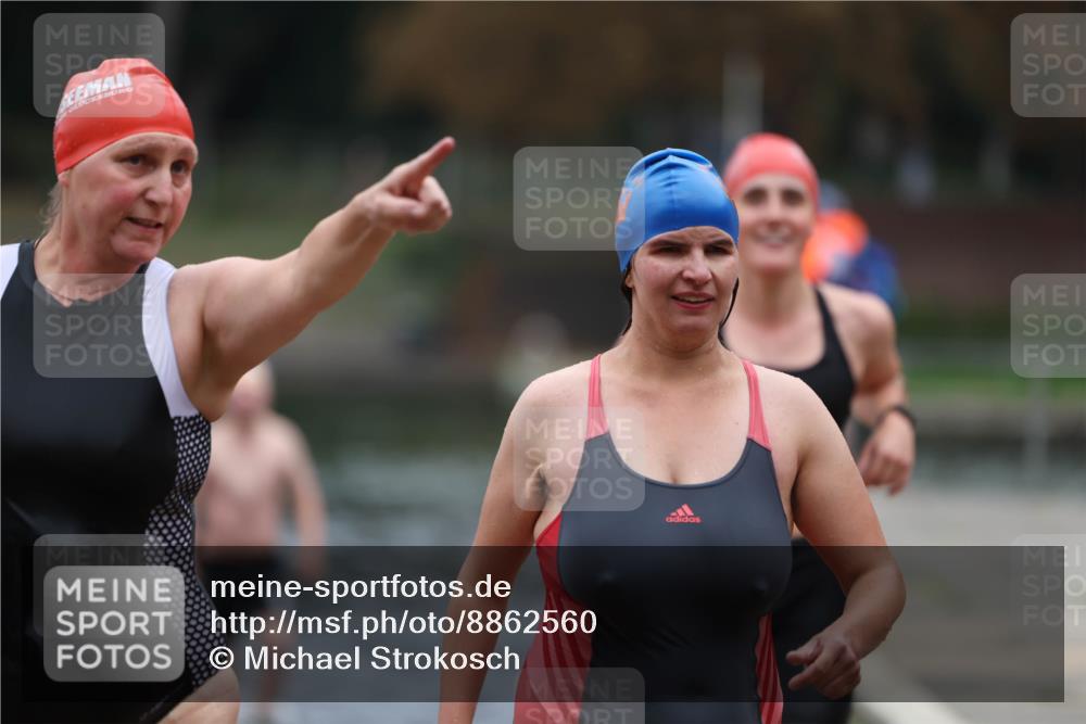 14.09.2025 - Stadtparktriathlon Michael Strokosch http://msf.ph/oto/8862560 14.09.2025 09:51:48 Schwimmen 518, 559, 568, 582, 601 meine-sportfotos.de