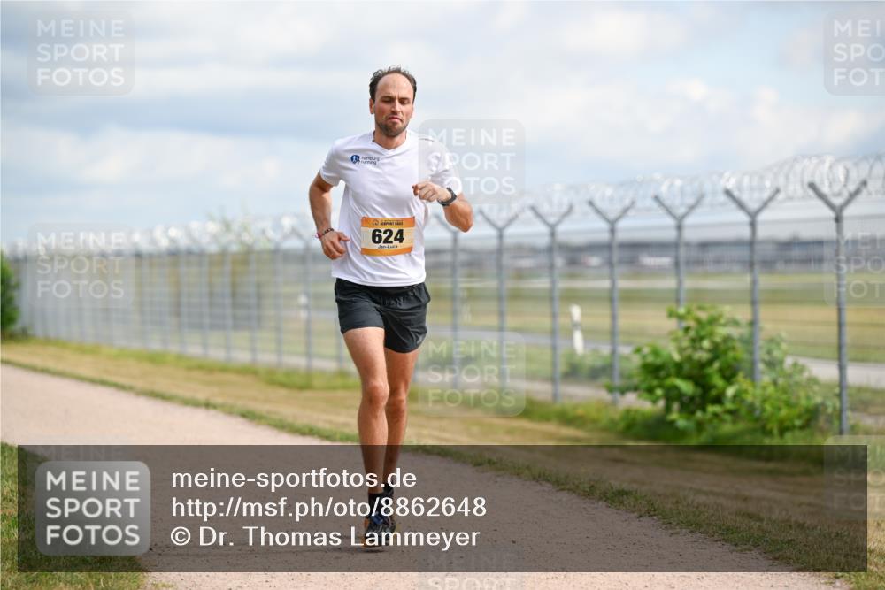 14.09.2025 - Airport Race Dr. Thomas Lammeyer http://msf.ph/oto/8862648 14.09.2025 12:01:44 Laufen 624 meine-sportfotos.de