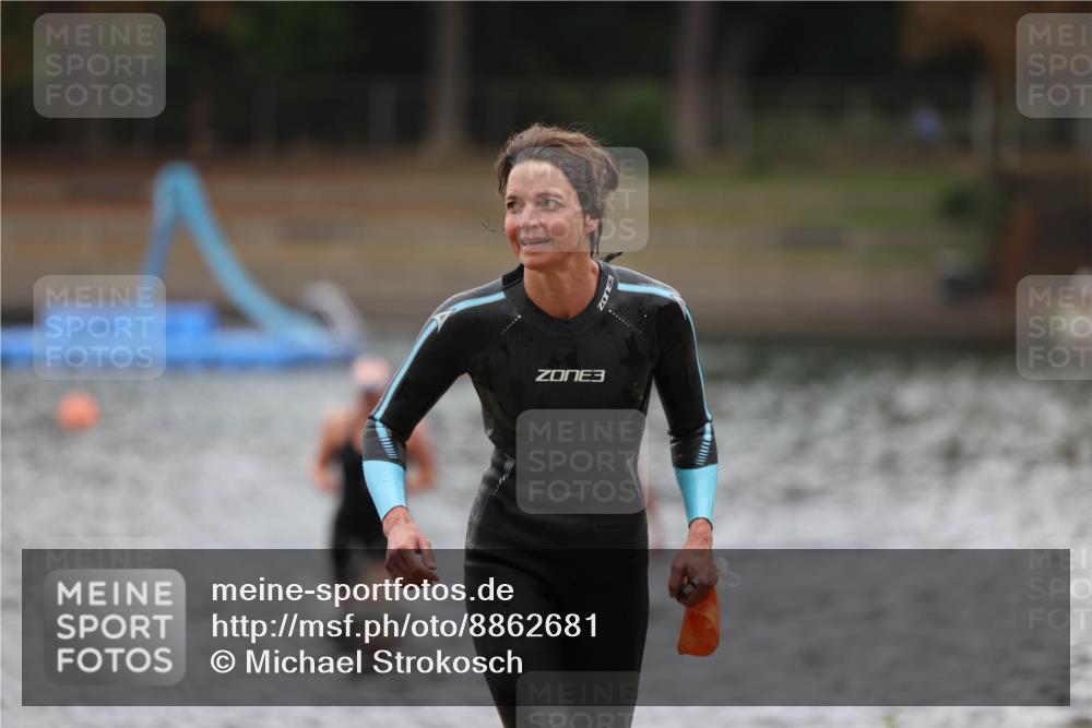 14.09.2025 - Stadtparktriathlon Michael Strokosch http://msf.ph/oto/8862681 14.09.2025 10:09:44 Schwimmen 624, 681, 706, 717 meine-sportfotos.de