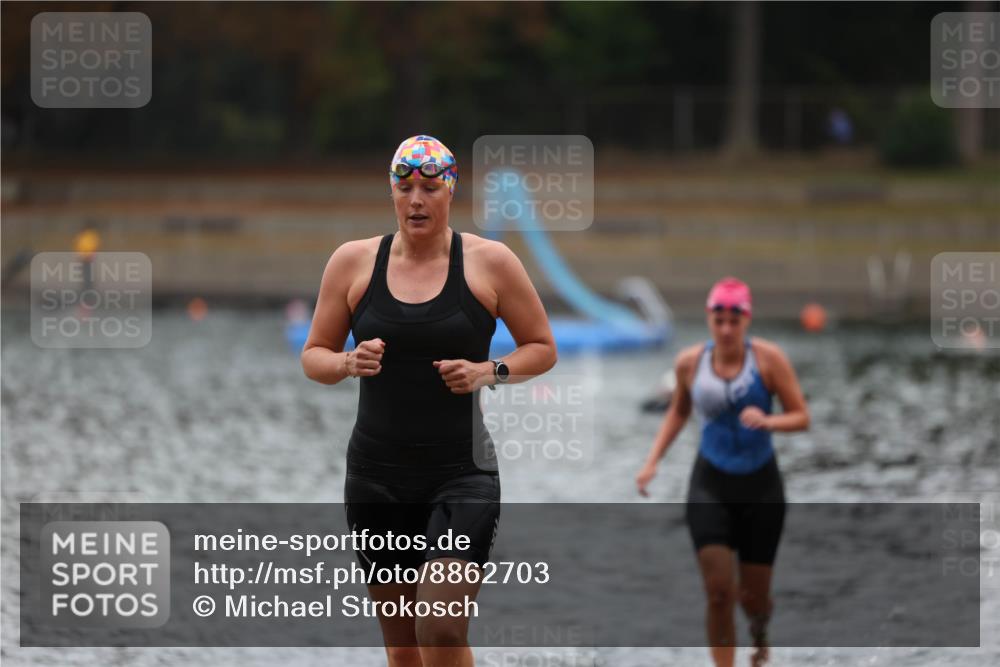 14.09.2025 - Stadtparktriathlon Michael Strokosch http://msf.ph/oto/8862703 14.09.2025 10:09:51 Schwimmen 624, 706 meine-sportfotos.de