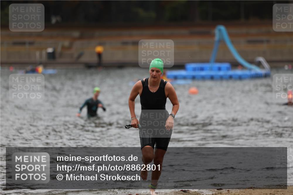 14.09.2025 - Stadtparktriathlon Michael Strokosch http://msf.ph/oto/8862801 14.09.2025 10:11:54 Schwimmen 630 meine-sportfotos.de