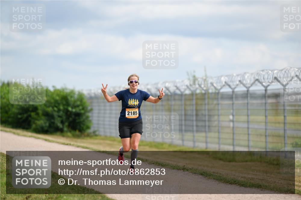 14.09.2025 - Airport Race Dr. Thomas Lammeyer http://msf.ph/oto/8862853 14.09.2025 12:02:05 Laufen 2185 meine-sportfotos.de