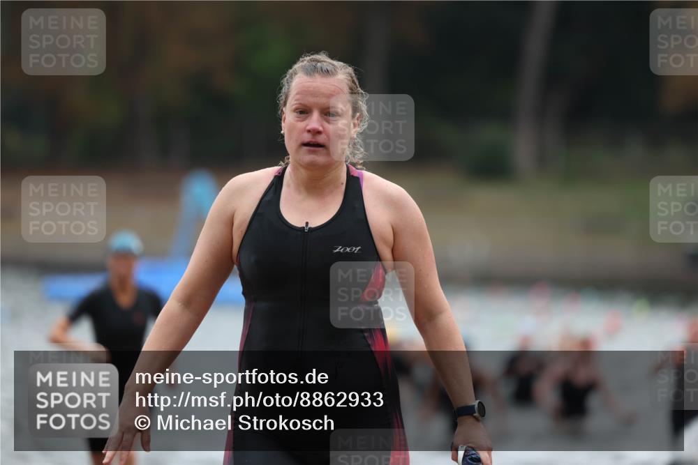 14.09.2025 - Stadtparktriathlon Michael Strokosch http://msf.ph/oto/8862933 14.09.2025 10:13:17 Schwimmen 632, 659, 661, 688, 702, 716 meine-sportfotos.de