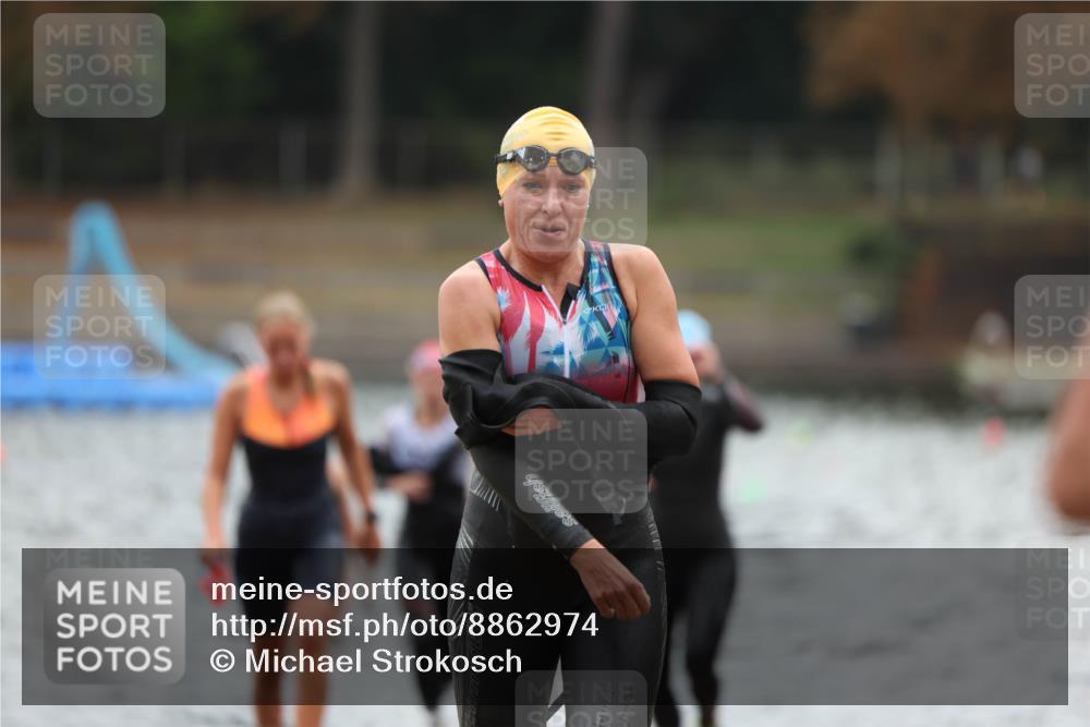 14.09.2025 - Stadtparktriathlon Michael Strokosch http://msf.ph/oto/8862974 14.09.2025 10:13:30 Schwimmen 637, 639, 641, 661, 677, 679, 685, 695, 702, 716 meine-sportfotos.de