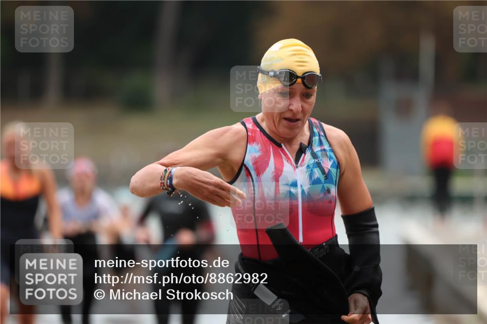 14.09.2025 - Stadtparktriathlon Michael Strokosch http://msf.ph/oto/8862982 14.09.2025 10:13:32 Schwimmen 637, 639, 641, 661, 677, 679, 685, 694, 695 meine-sportfotos.de