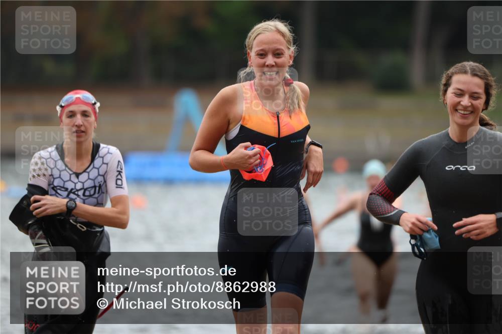 14.09.2025 - Stadtparktriathlon Michael Strokosch http://msf.ph/oto/8862988 14.09.2025 10:13:34 Schwimmen 637, 639, 641, 677, 679, 685, 694, 695 meine-sportfotos.de