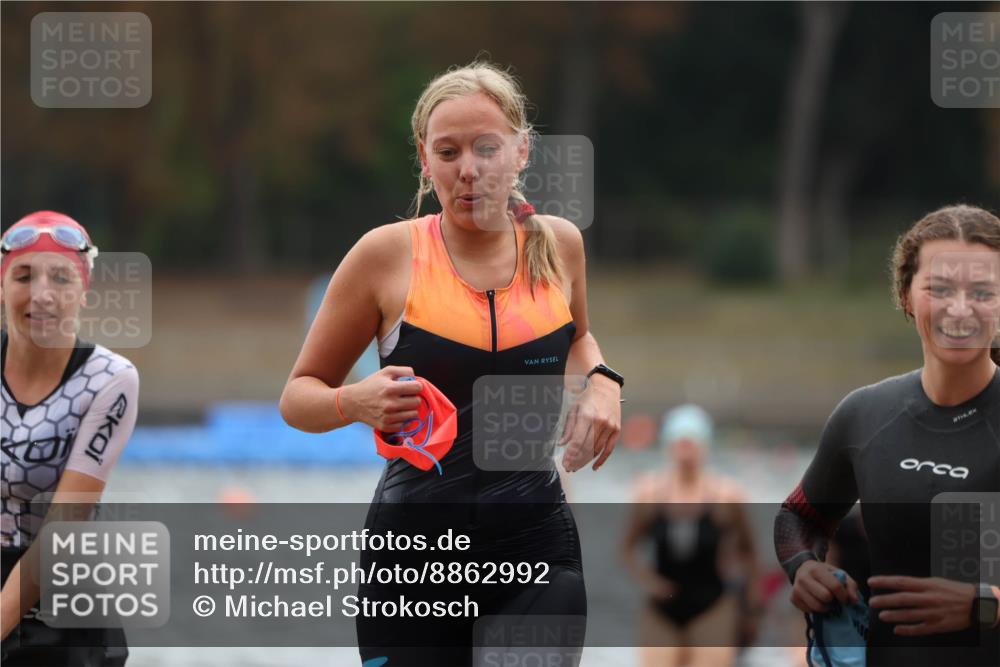 14.09.2025 - Stadtparktriathlon Michael Strokosch http://msf.ph/oto/8862992 14.09.2025 10:13:35 Schwimmen 637, 639, 641, 677, 679, 685, 694, 695 meine-sportfotos.de