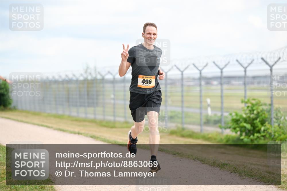 14.09.2025 - Airport Race Dr. Thomas Lammeyer http://msf.ph/oto/8863069 14.09.2025 12:02:34 Laufen 496 meine-sportfotos.de
