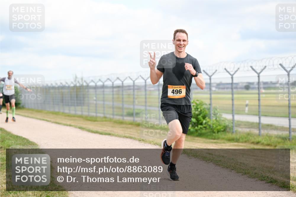 14.09.2025 - Airport Race Dr. Thomas Lammeyer http://msf.ph/oto/8863089 14.09.2025 12:02:35 Laufen 496 meine-sportfotos.de