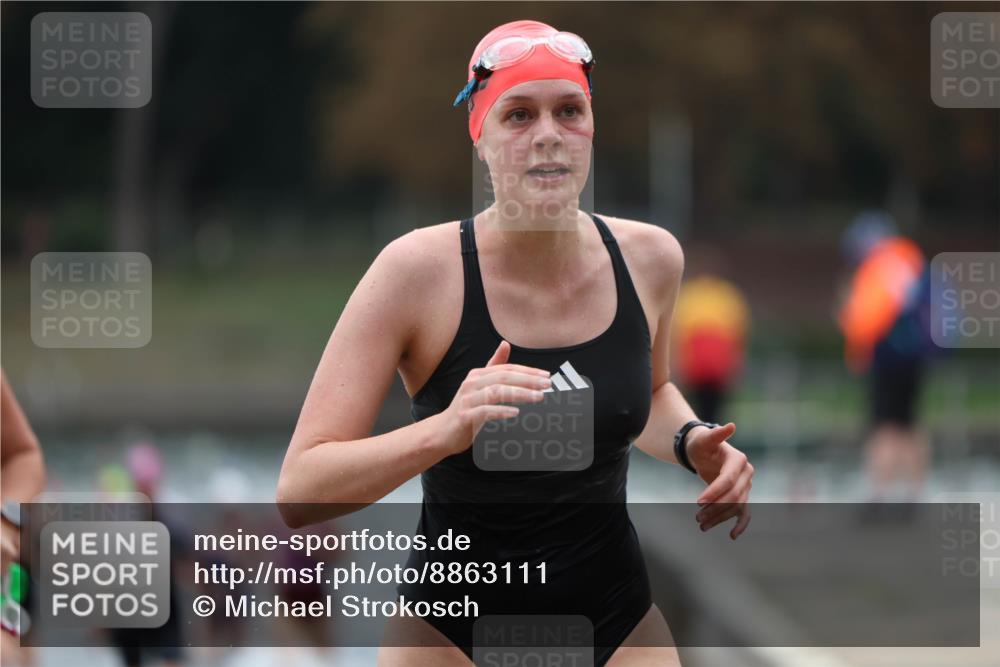 14.09.2025 - Stadtparktriathlon Michael Strokosch http://msf.ph/oto/8863111 14.09.2025 10:14:13 Schwimmen 627, 647, 650, 683, 700, 704, 714, 720 meine-sportfotos.de