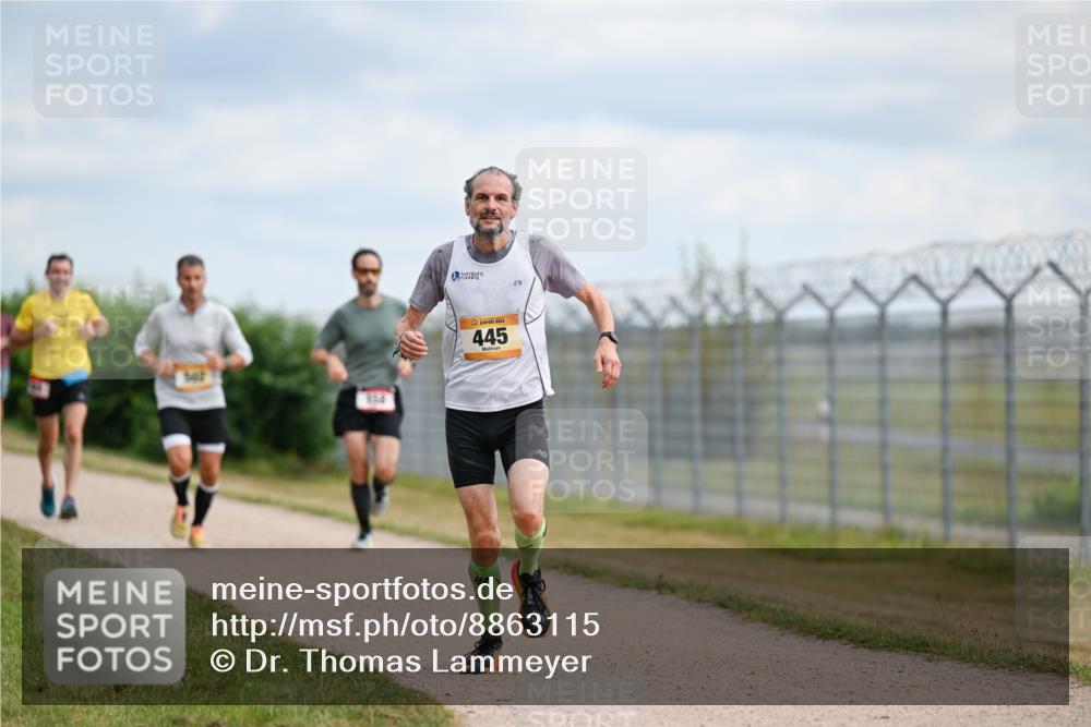 14.09.2025 - Airport Race Dr. Thomas Lammeyer http://msf.ph/oto/8863115 14.09.2025 12:02:37 Laufen 445 meine-sportfotos.de