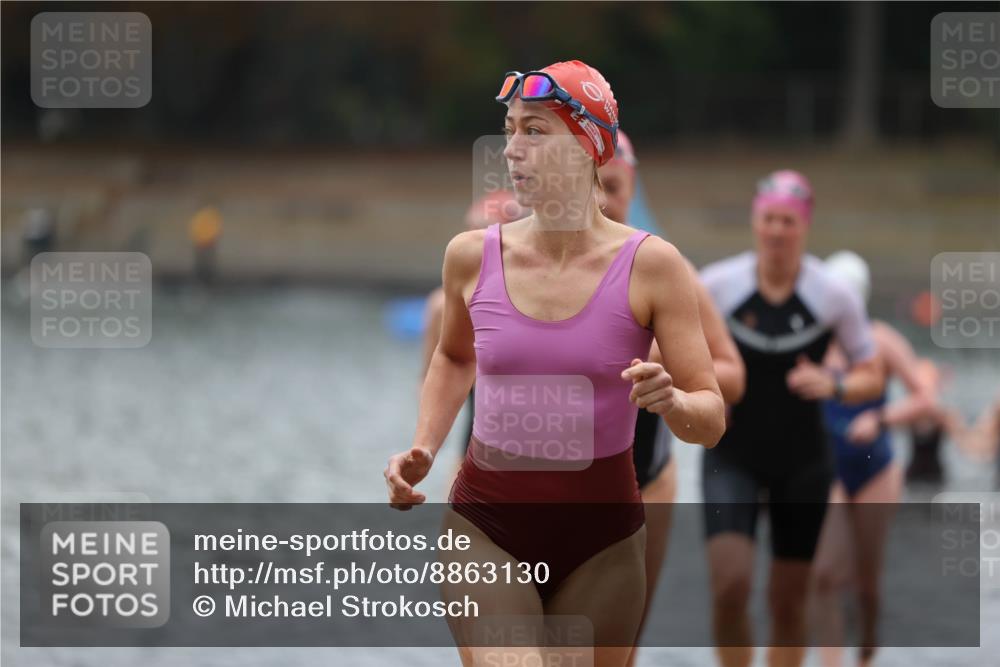 14.09.2025 - Stadtparktriathlon Michael Strokosch http://msf.ph/oto/8863130 14.09.2025 10:14:21 Schwimmen 647, 650, 683, 698, 704, 720 meine-sportfotos.de