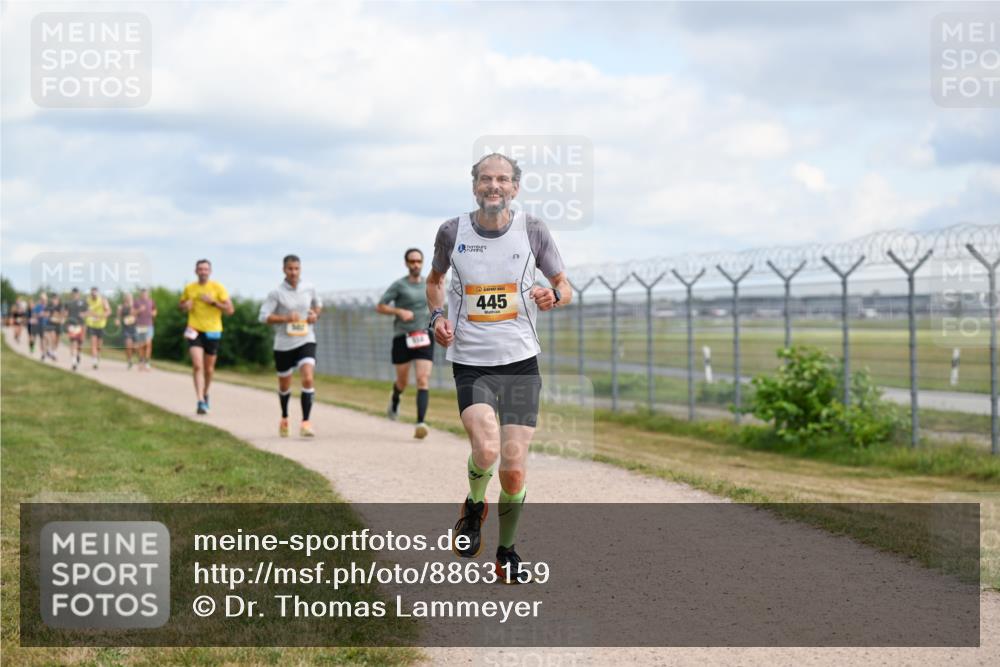 14.09.2025 - Airport Race Dr. Thomas Lammeyer http://msf.ph/oto/8863159 14.09.2025 12:02:39 Laufen 445 meine-sportfotos.de