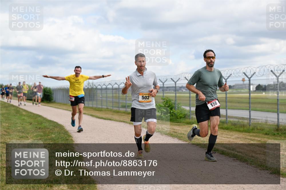14.09.2025 - Airport Race Dr. Thomas Lammeyer http://msf.ph/oto/8863176 14.09.2025 12:02:44 Laufen 295, 502, 158 meine-sportfotos.de