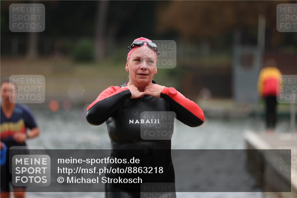 14.09.2025 - Stadtparktriathlon Michael Strokosch http://msf.ph/oto/8863218 14.09.2025 10:15:18 Schwimmen 621, 626, 636, 691 meine-sportfotos.de