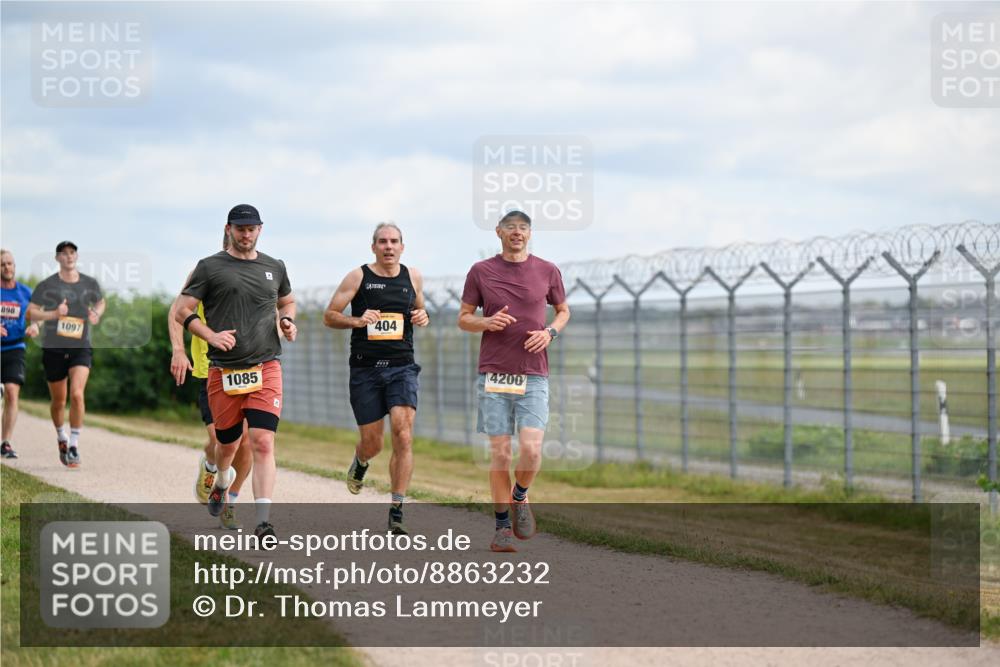 14.09.2025 - Airport Race Dr. Thomas Lammeyer http://msf.ph/oto/8863232 14.09.2025 12:02:49 Laufen 898, 1097, 1085, 404, 4200 meine-sportfotos.de