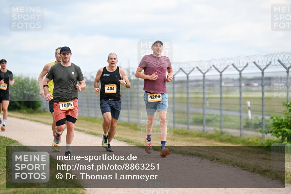 14.09.2025 - Airport Race Dr. Thomas Lammeyer http://msf.ph/oto/8863251 14.09.2025 12:02:50 Laufen 1097, 1085, 404, 4200 meine-sportfotos.de