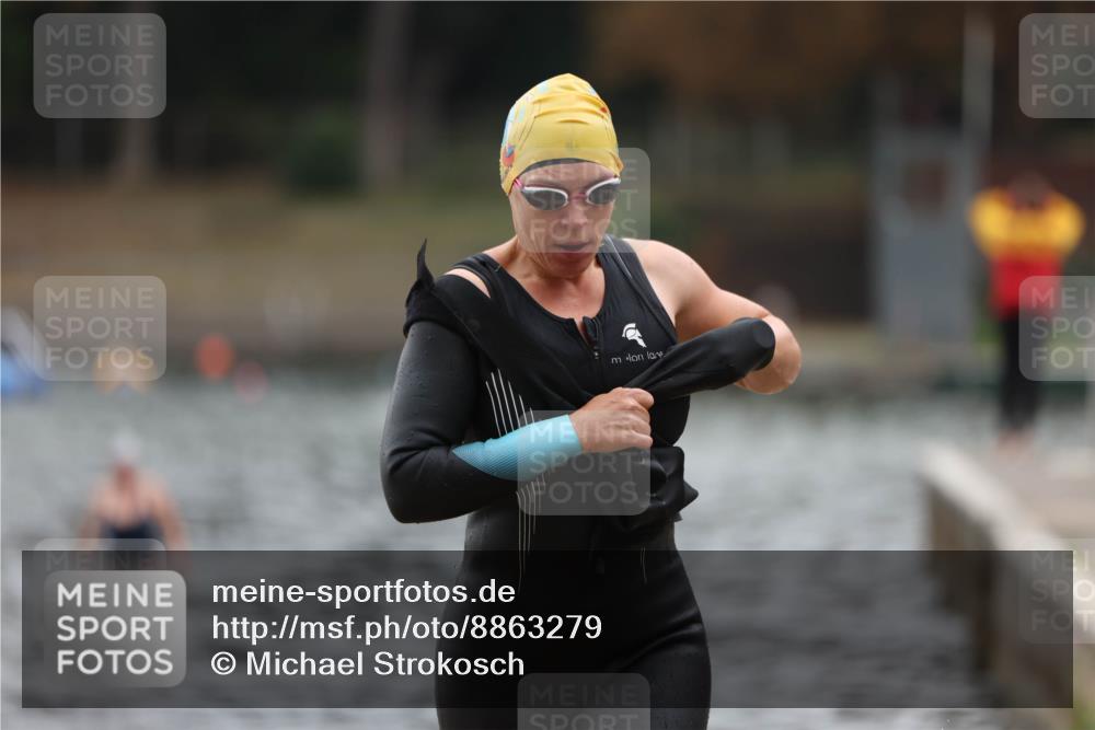 14.09.2025 - Stadtparktriathlon Michael Strokosch http://msf.ph/oto/8863279 14.09.2025 10:16:17 Schwimmen 671 meine-sportfotos.de
